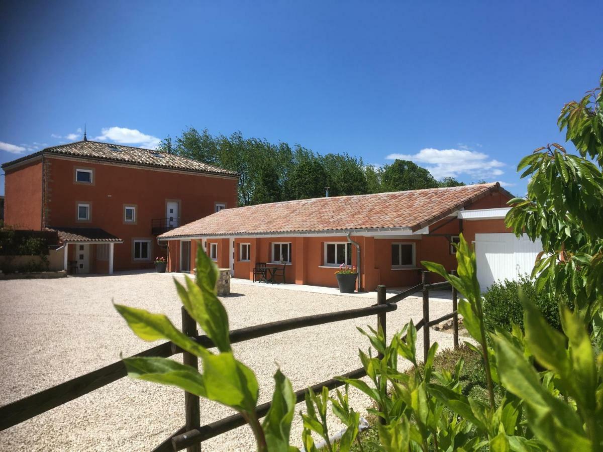 Domaine Des Jardins De La Saone Hotel Tournus Exterior foto